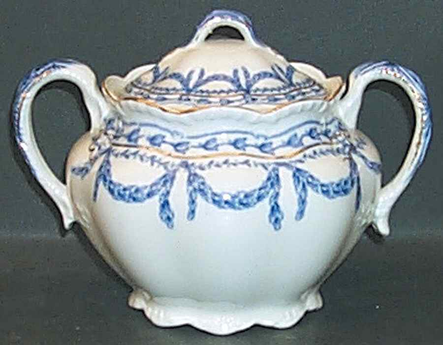 Sanoma Sugar Bowl & Lid by Johnson Brothers-1