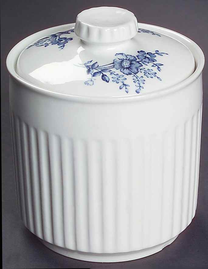 Scandia Blue Sugar Bowl & Lid by Johnson Brothers-1