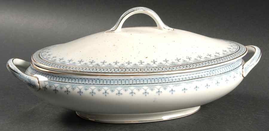Senora Oval Covered Vegetable by Johnson Brothers-1