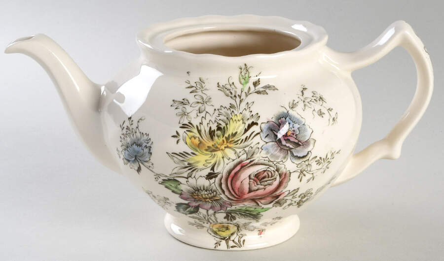 Sheraton (Floral Center) Teapot No Lid by Johnson Brothers-1