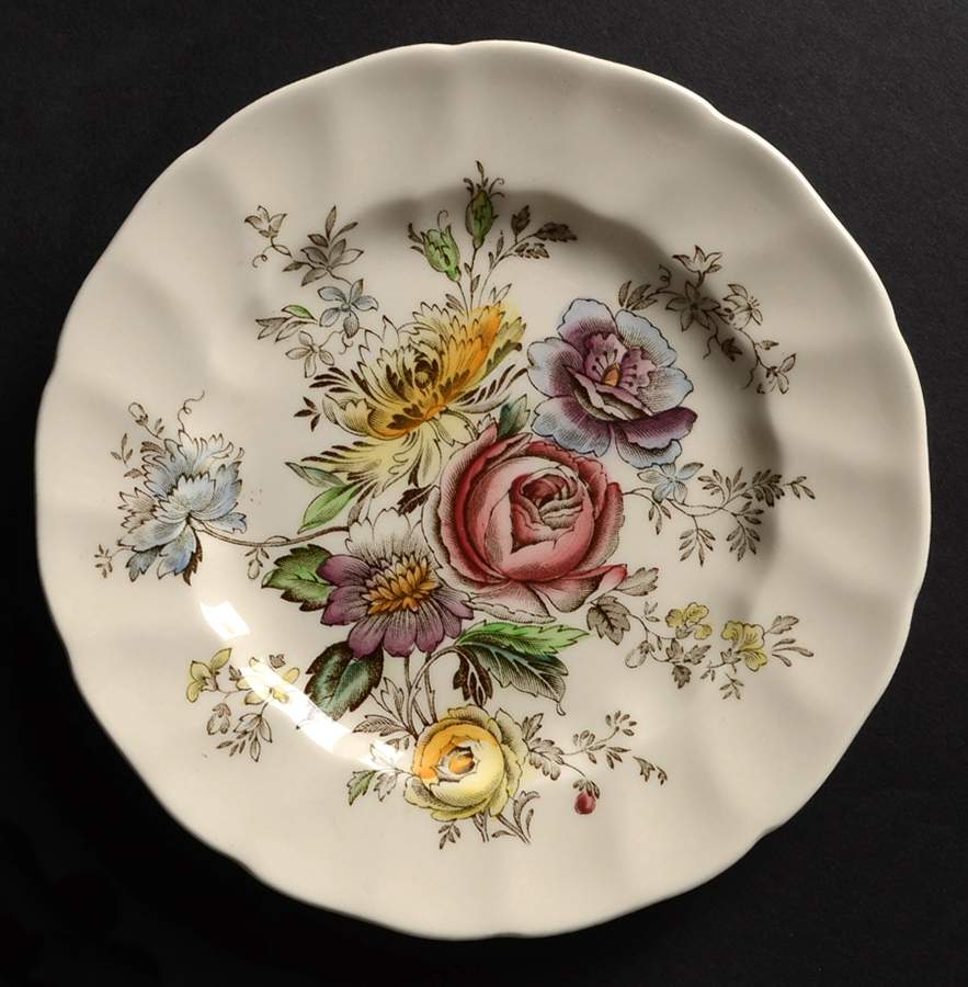 Sheraton (Floral Center) Dessert/Pie Plate by Johnson Brothers-1