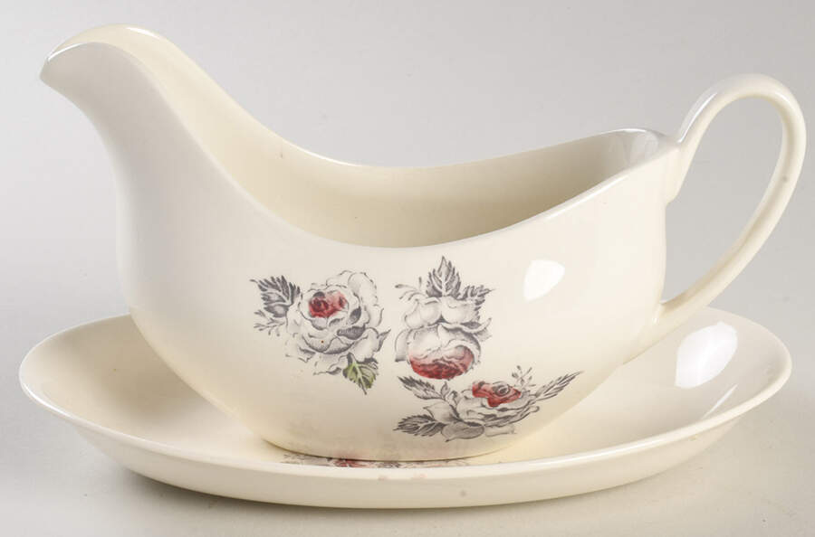 Shower of Roses Gravy Boat & Underplate by Johnson Brothers-1