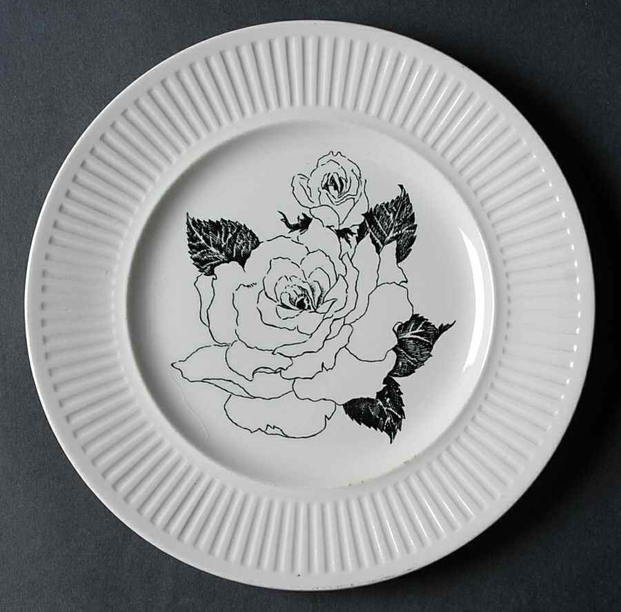 Silhouette (Ribbed, Rim) Salad Plate by Johnson Brothers-1