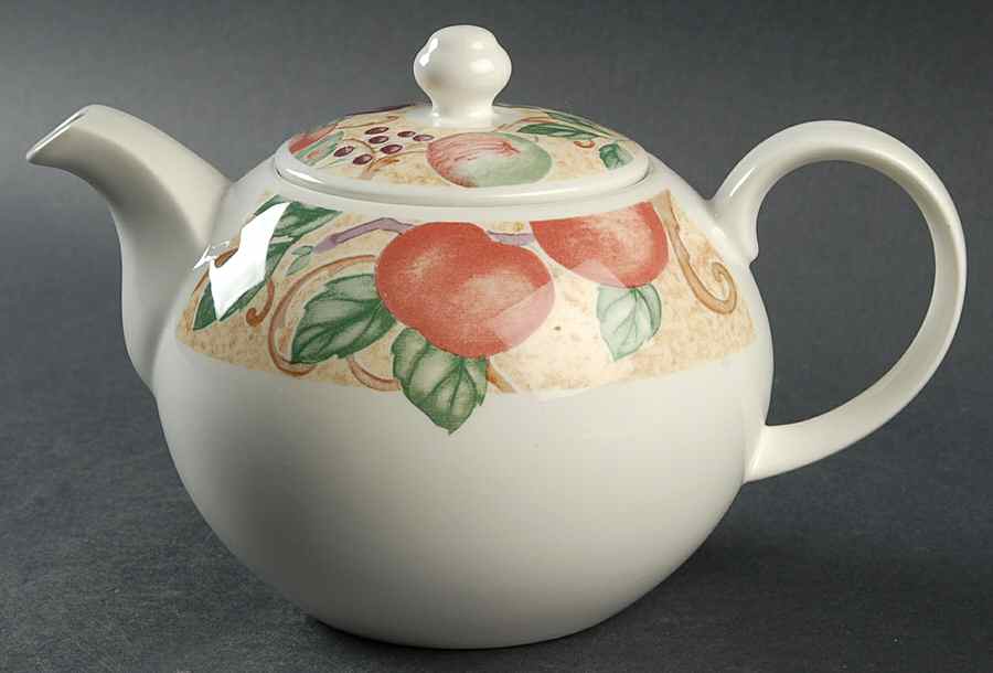 Somerton Teapot & Lid by Johnson Brothers-1