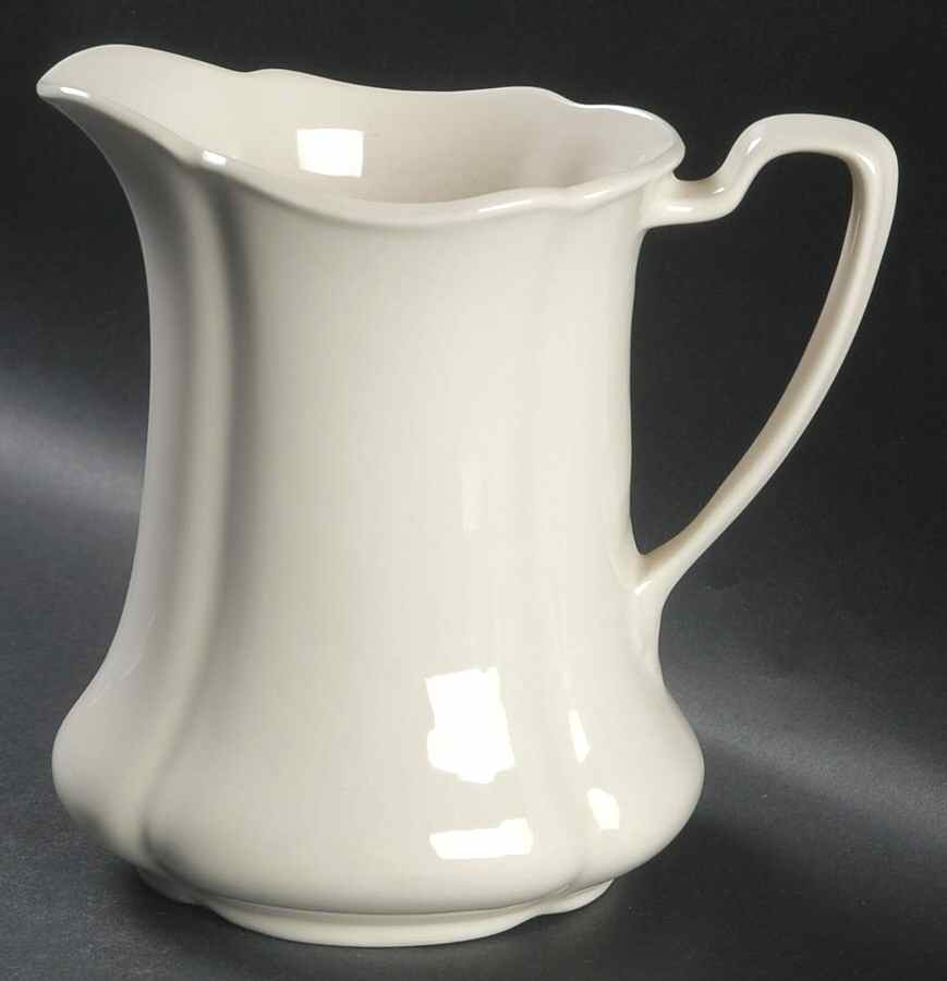 Sovereign 32 Oz Pitcher by Johnson Brothers-1