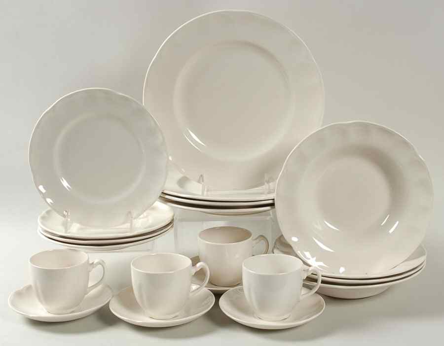 Sovereign 20 Piece Set by Johnson Brothers-1