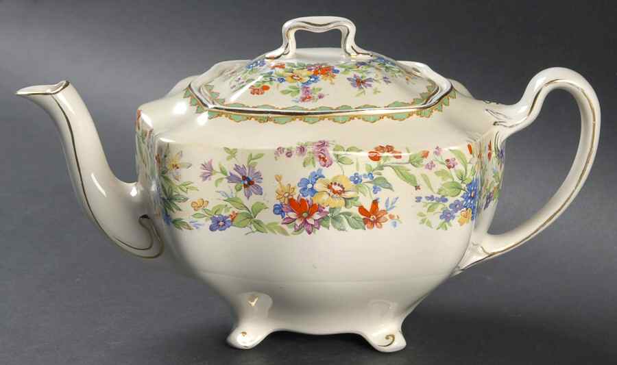 Springtime Teapot & Lid by Johnson Brothers-1