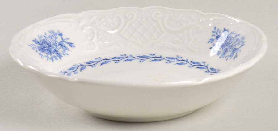 Springfield (Blue Flowers) Fruit/Dessert (Sauce) Bowl by Johnson Brothers-1