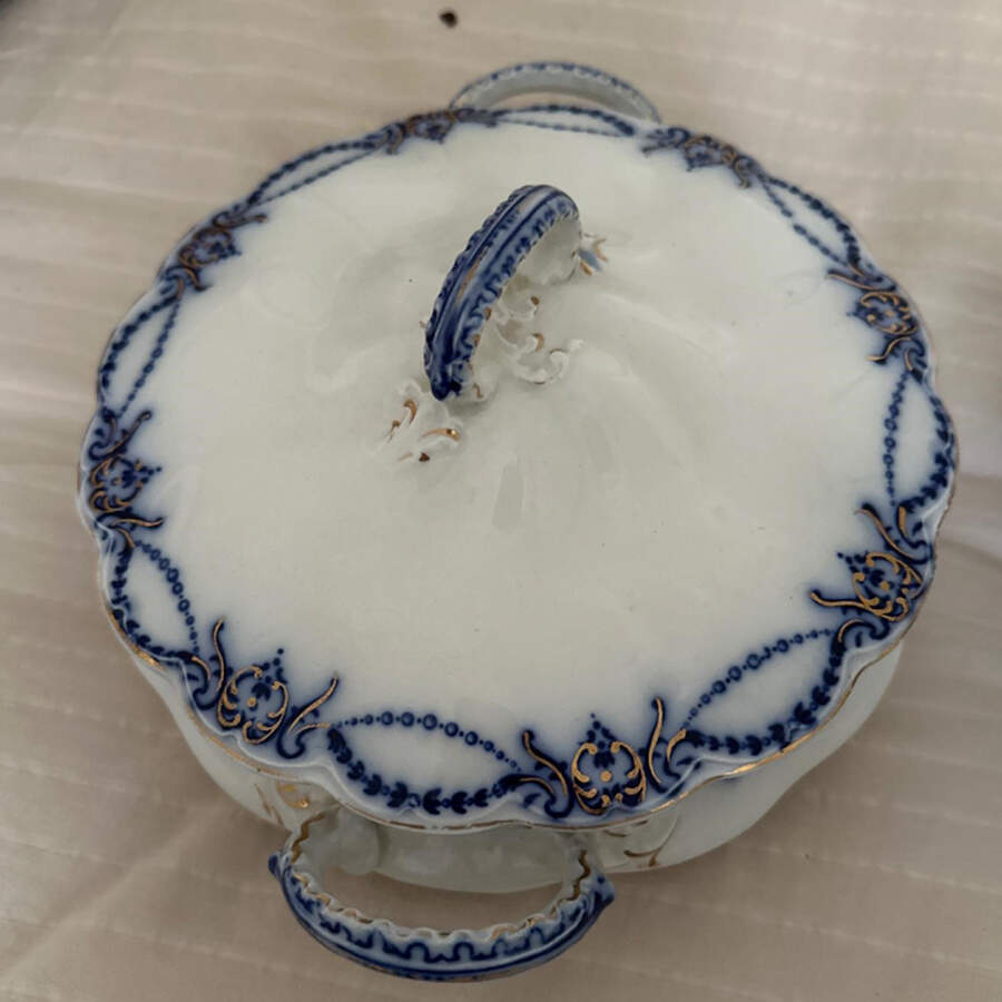 Sterling (Flow Blue) Round Covered Vegetable by Johnson Brothers-1