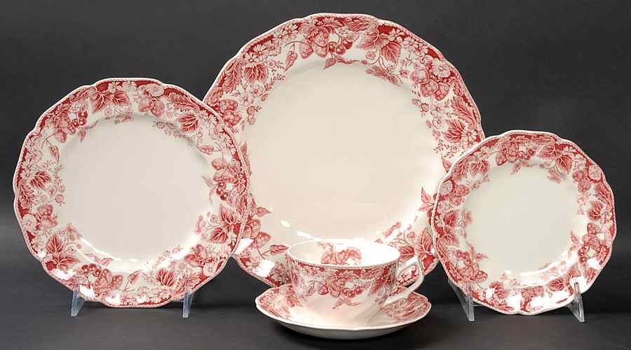 Strawberry Fair Pink 5 Piece Place Setting by Johnson Brothers-1