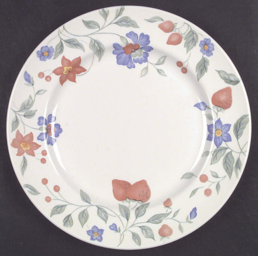 Strawberry Fields Dinner Plate by Johnson Brothers-1