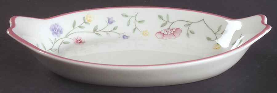 Summer Chintz (Made in England, Earthenware) 9" Augratin by Johnson Brothers-1