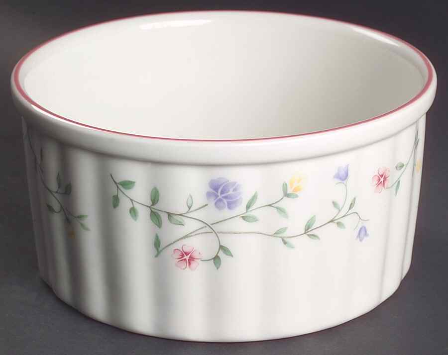 Summer Chintz (Made in England, Earthenware) 7" Souffle by Johnson Brothers-1