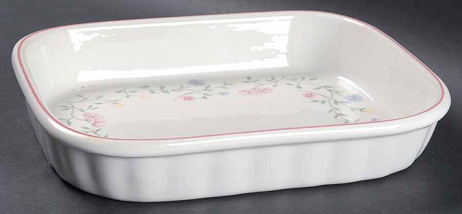 Summer Chintz (Made in England, Earthenware) 10" Rectangular Baker by Johnson Brothers-1