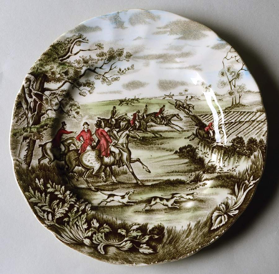 Tally Ho Dessert/Pie Plate by Johnson Brothers-1