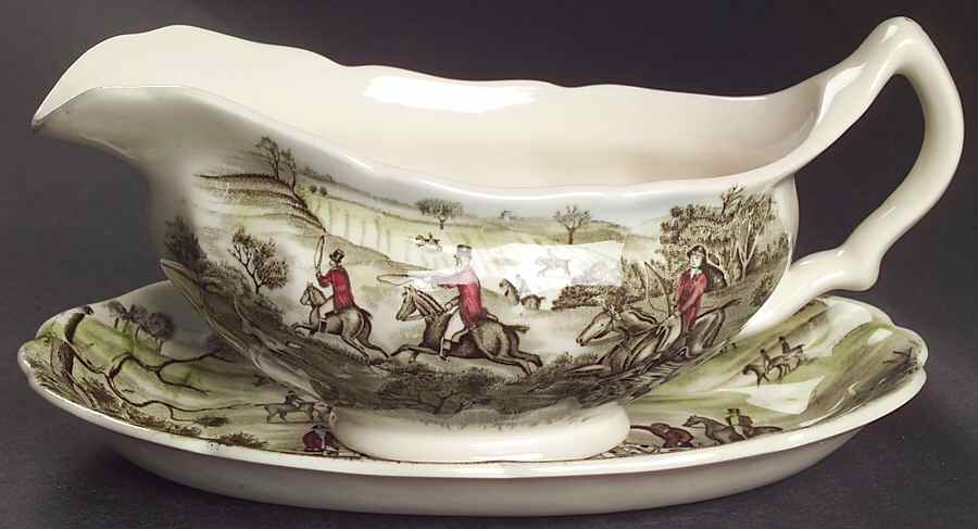 Tally Ho Gravy Boat & Underplate/Relish by Johnson Brothers-1