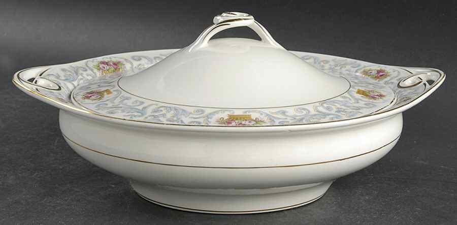 The Tarifa Round Covered Vegetable by Johnson Brothers-1