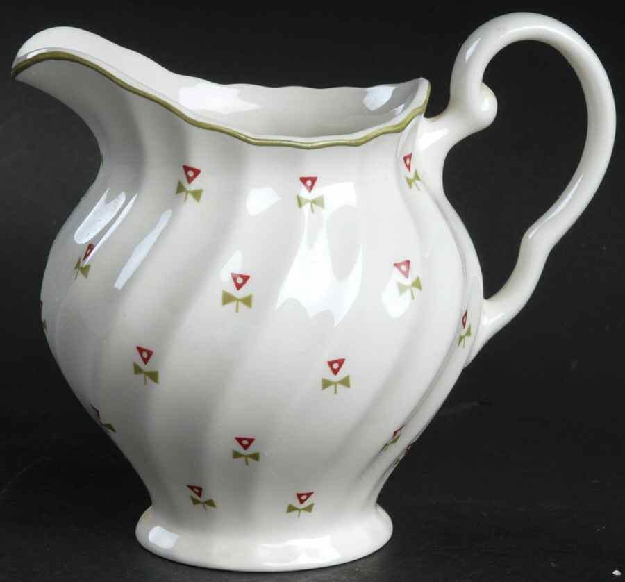 Thistle Creamer by Johnson Brothers-1