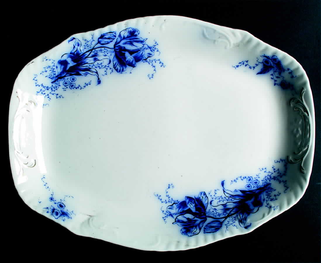 Tulip (Flow Blue) 18" Oval Serving Platter by Johnson Brothers-1