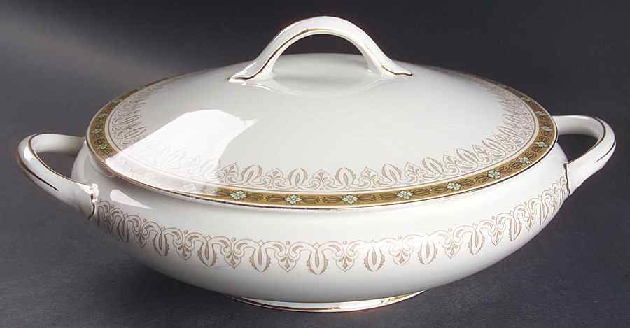 The Verona Round Covered Vegetable by Johnson Brothers-1