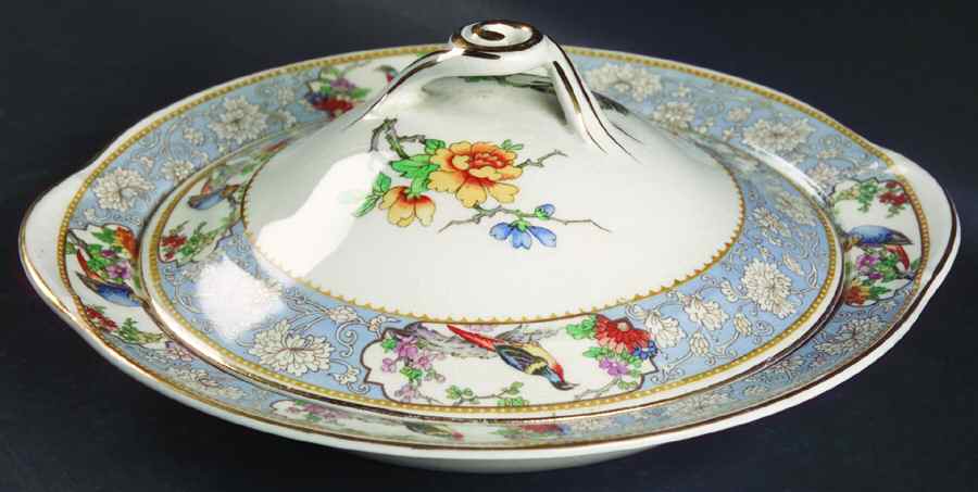 The Vigo (Smooth) Round Covered Butter by Johnson Brothers-1