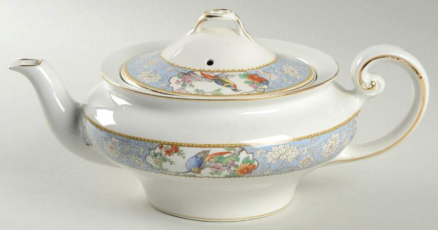 The Vigo (Smooth) Teapot & Lid by Johnson Brothers-1