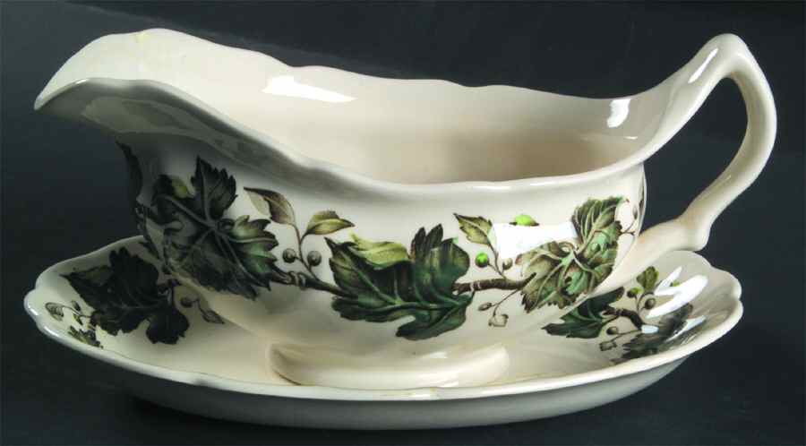 Vintage Cream (Green Ivy & Berries) Gravy Boat & Underplate/Relish by Johnson Brothers-1
