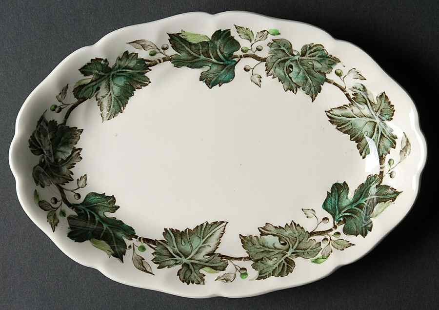 Vintage Cream (Green Ivy & Berries) Relish/Gravy Underplate by Johnson Brothers-1