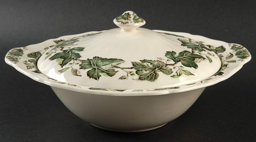 Vintage Cream (Green Ivy & Berries) Round Covered Vegetable by Johnson Brothers-1