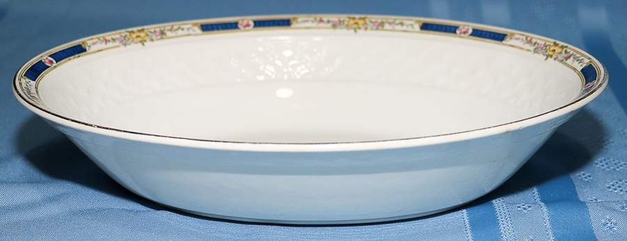 Vincent 10" Round Vegetable Bowl by Johnson Brothers-1