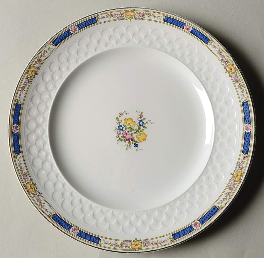 Vincent Luncheon Plate by Johnson Brothers-1