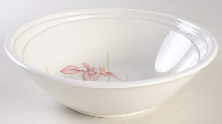 Vogue (Flowers Center) 9" Round Vegetable Bowl by Johnson Brothers-1