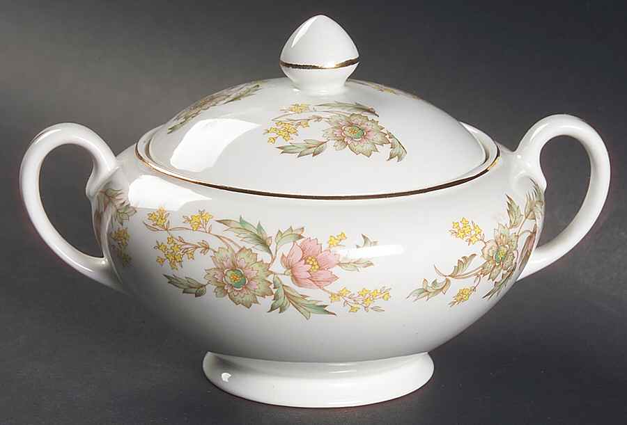 Washington Sugar Bowl & Lid by Johnson Brothers-1