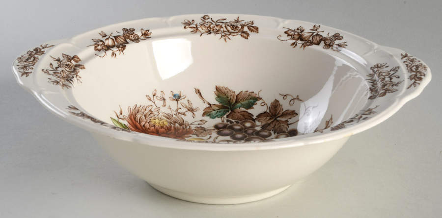 Windsor Fruit (Old Chelsea, Swirl Border) Round Vegetable No Lid by Johnson Brothers-1
