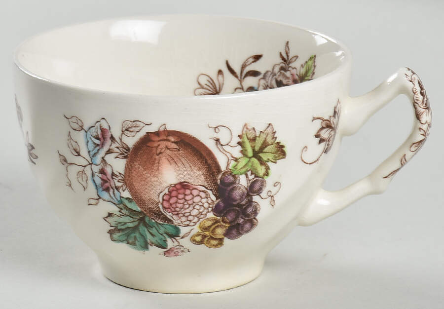 Windsor Fruit (Old Chelsea, Swirl Border) Flat Cup by Johnson Brothers-1