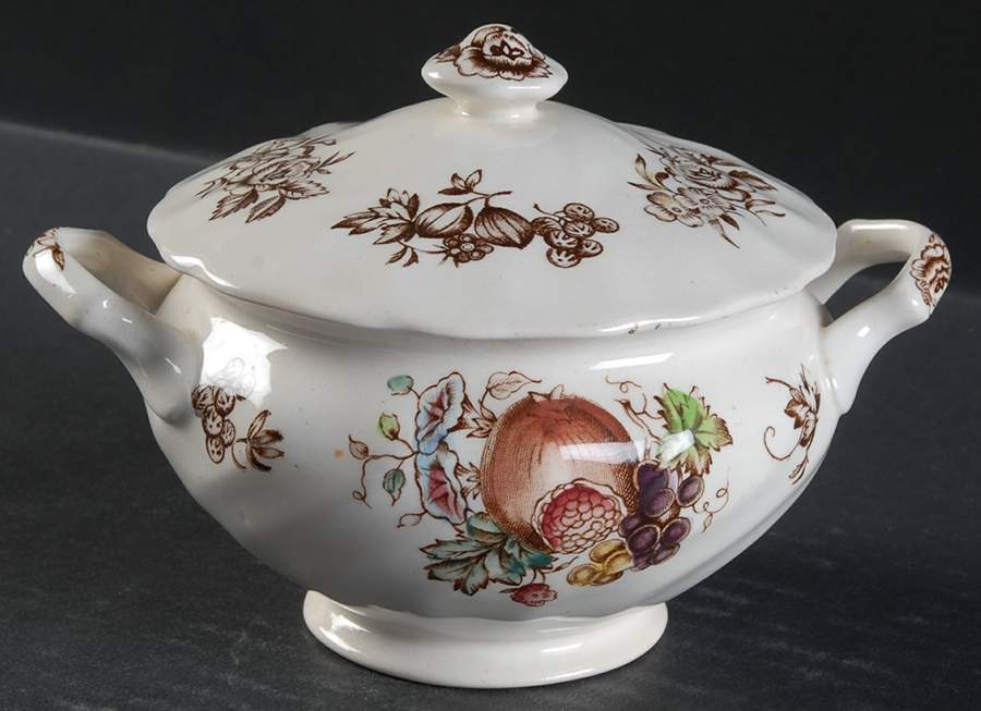 Windsor Fruit (Old Chelsea, Swirl Border) Sugar Bowl & Lid by Johnson Brothers-1