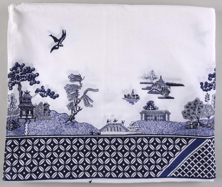 Willow Blue (Made in England, Earthenware, Newer) 52" x 70" Rectangular Tablecloth by Johnson Brothers-1