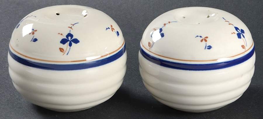 Antique Blue Flowers Salt & Pepper Set by Jepcor-1