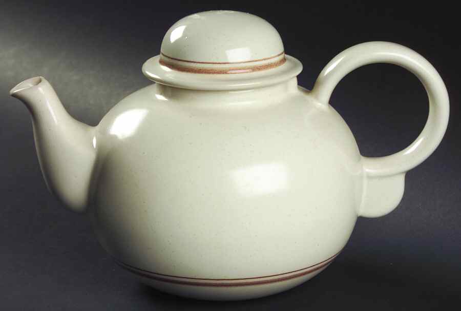 Country Cupboard Brown Teapot & Lid by Jepcor-1