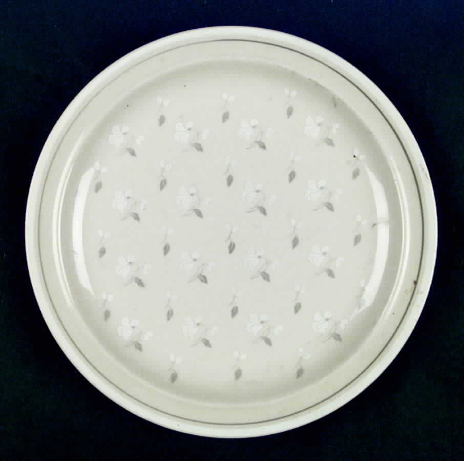 Coventry Dinner Plate by Jepcor-1