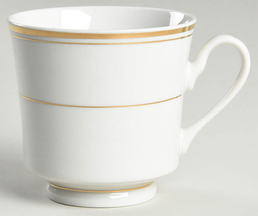 Classic Elegance Footed Cup by JMP Marketing-1