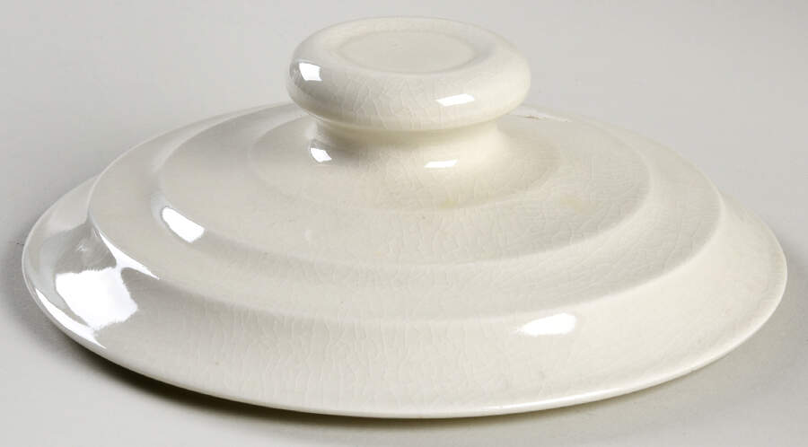 JMP8 Lid for 2.5 Qt Round Casserole by JMP Marketing-1