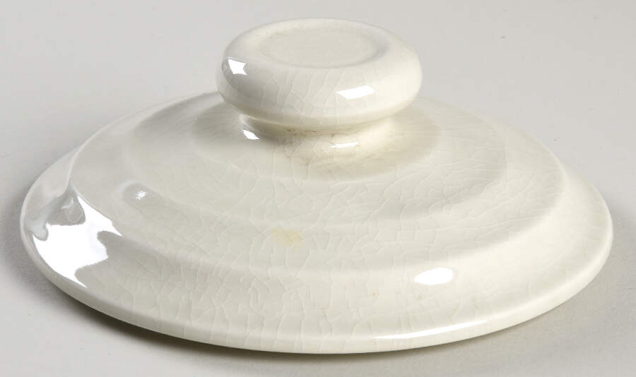 JMP8 Lid for 1.5 Qt Round Casserole by JMP Marketing-1