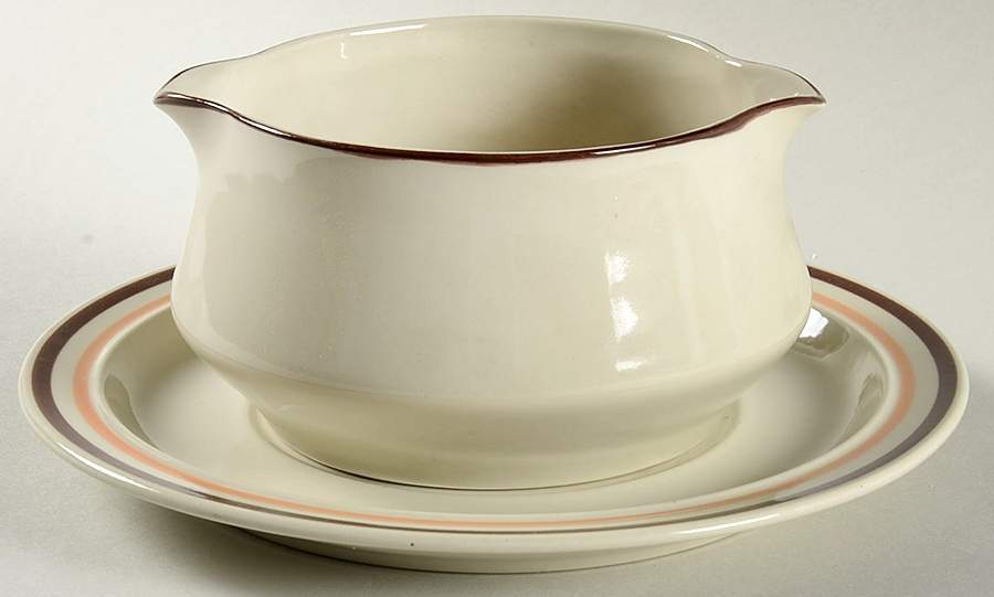 JMP9 Gravy Boat & Underplate by JMP Marketing-1