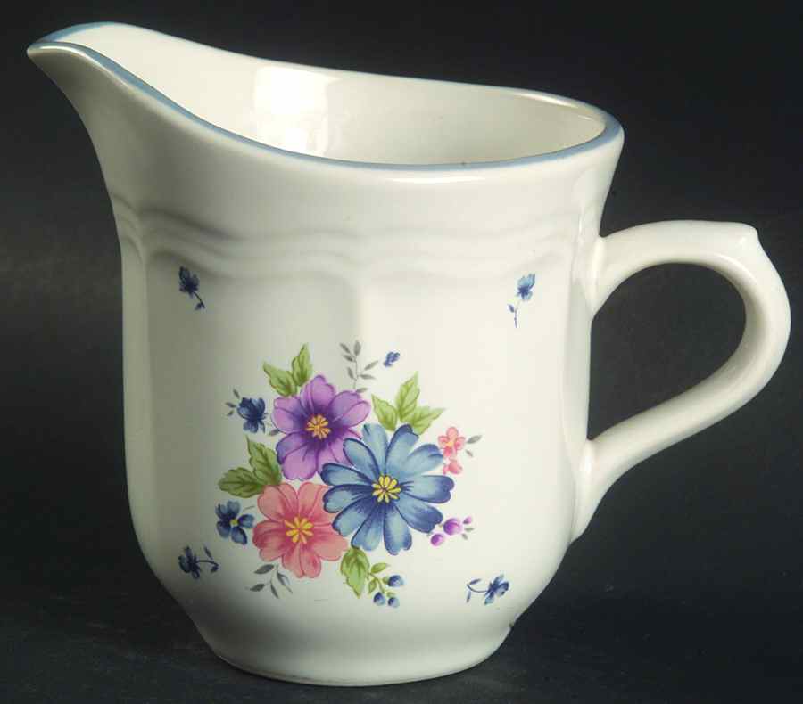 Provincial Bouquet Creamer by JMP Marketing-1