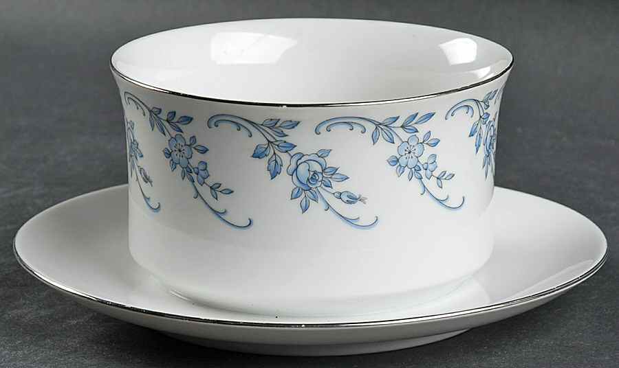 Blue Danube Gravy Boat with Attached Underplate by Johann Haviland-1