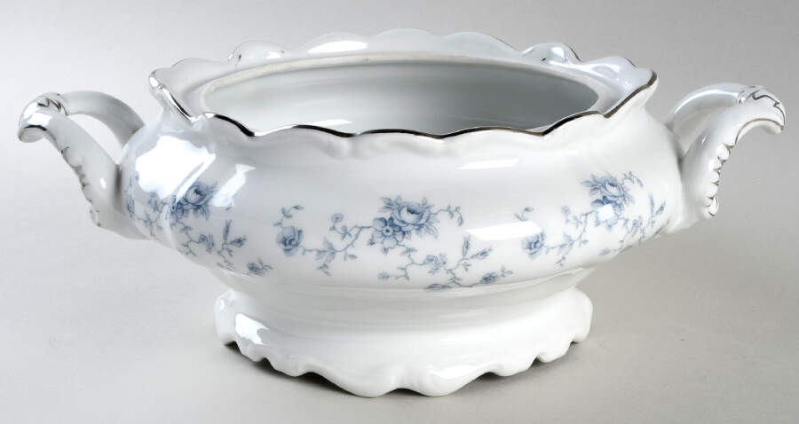Blue Garland (Bavaria Backstamp) Round Vegetable No Lid by Johann Haviland-1