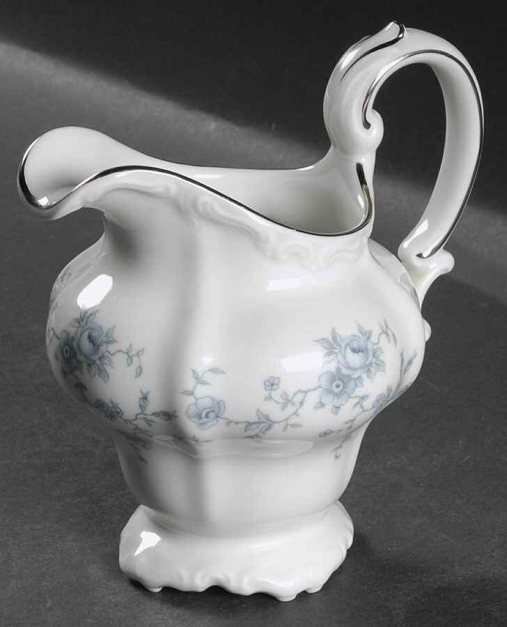 Blue Garland (Bavaria Backstamp) Creamer by Johann Haviland-1