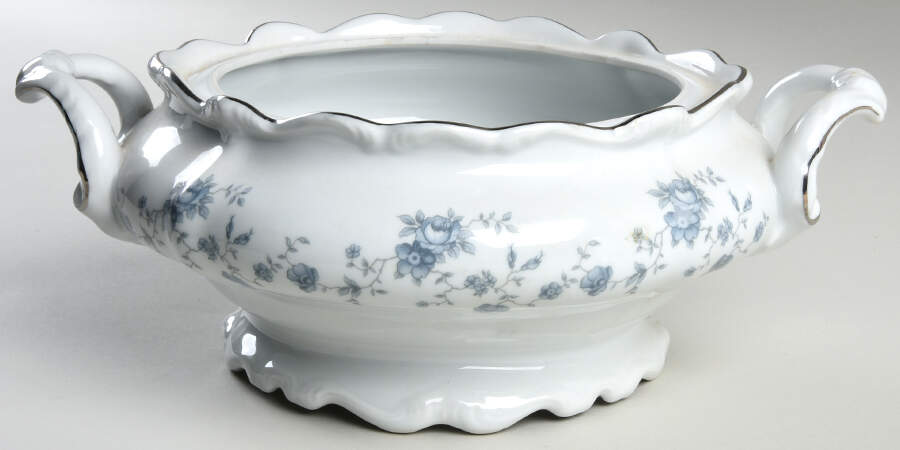 Blue Garland (Thailand Traditions) Round Vegetable No Lid by Johann Haviland-1
