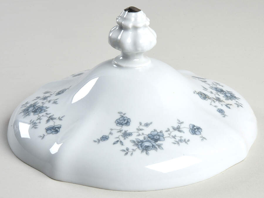 Blue Garland (Thailand Traditions) Lid for Round Vegetable by Johann Haviland-1